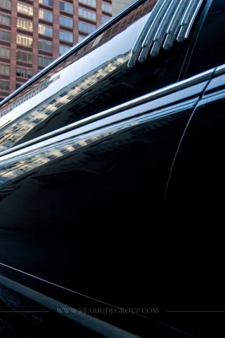 Q&A: Limo vs. Rideshare - Which is Best for Special Occasions?