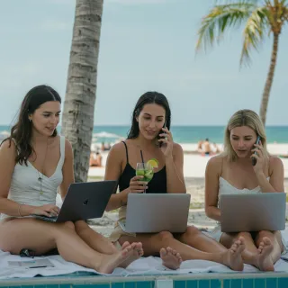 Sunshine & Strategy: How Florida Women Entrepreneurs Are Building Businesses That Thrive