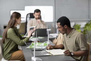 Sustainable Performance for Emerging Leaders in the Built Environment  