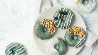 Paleo Donuts North Hollywood CA: Guilt-Free Indulgence at Leo’s Superfood Vegan Cafe