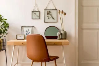 Genius Ways to Repurpose Old Picture Frames
