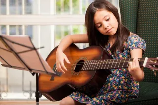 Making Guitar Lessons Fun For Your Child