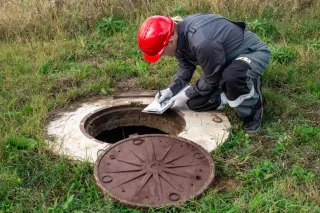 Do You Smell That? 5 Warning Signs Your Septic System Needs an Inspection Near Muskegon County