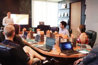 Tailored Services for Entrepreneurs and Investors: Build and Grow with Confidence