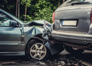 How Comparative Negligence in Illinois Can Affect Your Compensation After a Multi-Vehicle Crash