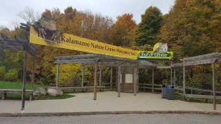 🌲 Wild Wonders Await at Kalamazoo Nature Center: Your Passport to Michigan’s Outdoorsy Magic 😄