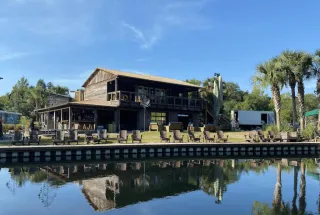 🌴 Paradise Just Minutes from Orlando: Discover the Magic of Wekiva Island