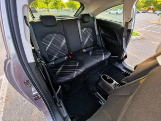 Nettoyage intérieur voiture à domicile : La solution pratique pour les automobilistes d’Étampes