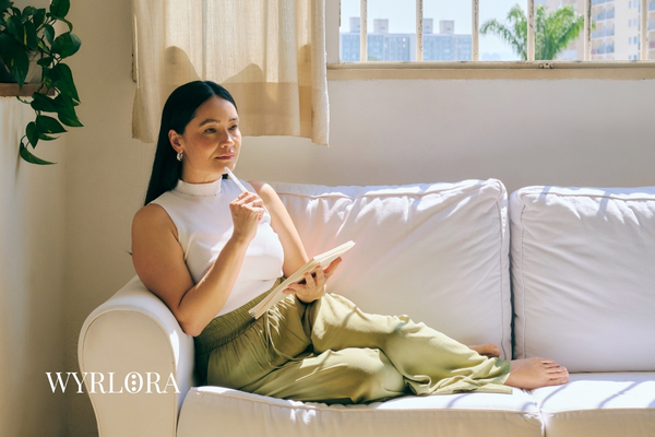 The Midlife Reset Ritual: A 10-Minute Prayer + Gratitude Journal That Actually Sticks