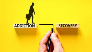 Digital Breakthroughs in Alcohol Addiction Recovery