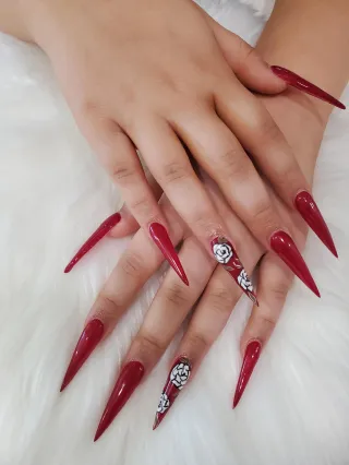 Xu Hướng Marketing Ngành Nail Tại UK 2025 - Copy