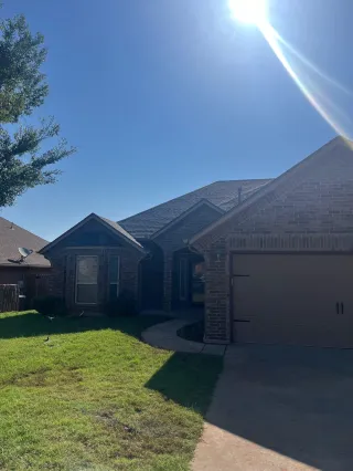 14 Cost-Effective Roof Repair Solutions for Oklahoma Homes