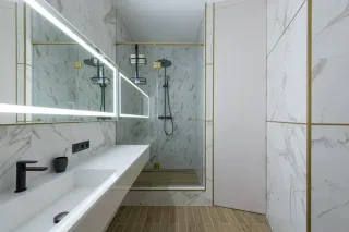 Custom Tile Showers: Transform Your Bathroom with Unique Designs