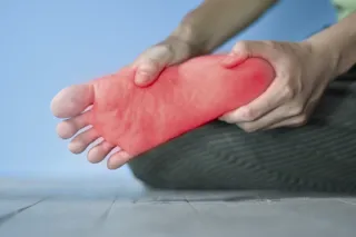 The Connection Between Flat Feet and Plantar Fasciitis: What You Need to Know