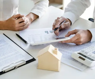 Summer Selling Success: How to Attract Buyers in Peak SeasonNew Blog Post - Copy