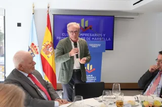 Conferencia del notario don Jose Ordoñez sobre la fiscalidad de la vivienda