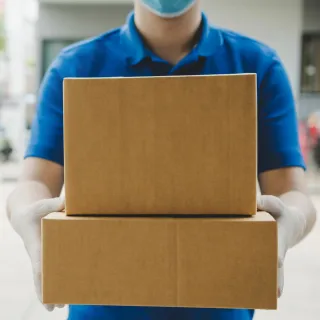 What Makes White Glove Delivery Los Angeles Different from Regular Courier Services?