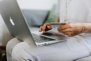 How to Maximize Your Online Presence with Custom Websites