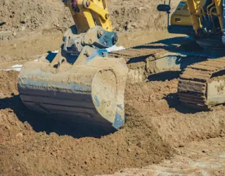 Grond Ophogen in Lelystad: De Perfecte Oplossing Tegen Wateroverlast