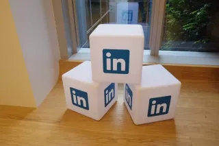 Complete Guide to LinkedIn Ad Campaign