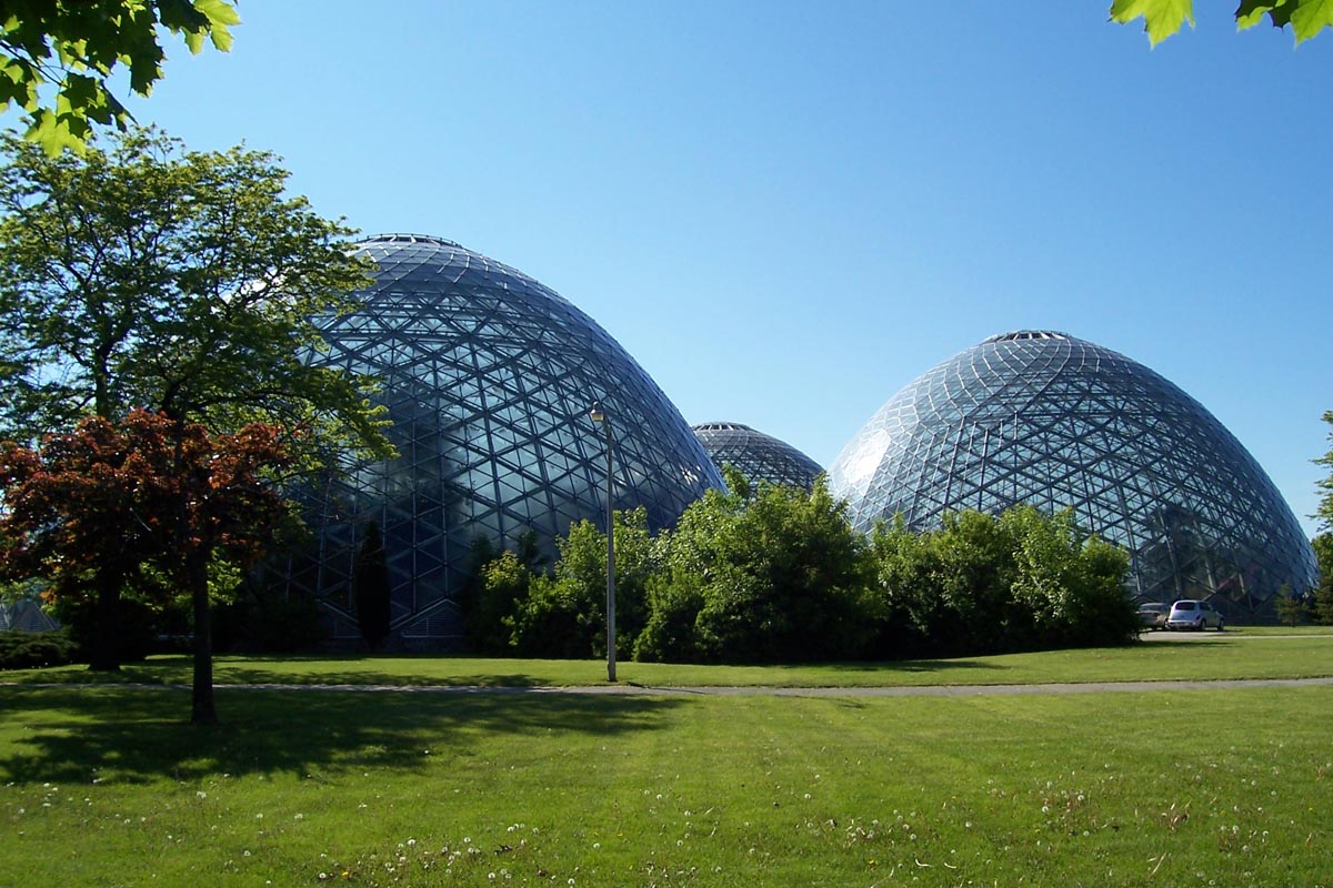 🌿 Step Inside a Living Wonderland: Mitchell Park Horticultural Conservatory (The Domes), Milwaukee, WI