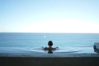 Spa Treatments vs Home Remedies: Your Best Self-Care Choice