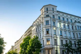 Top Reasons to Choose Inland for Real Estate License Training