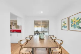From Scroll to Sold: Why Your Property Photos Depend on Professional Staging