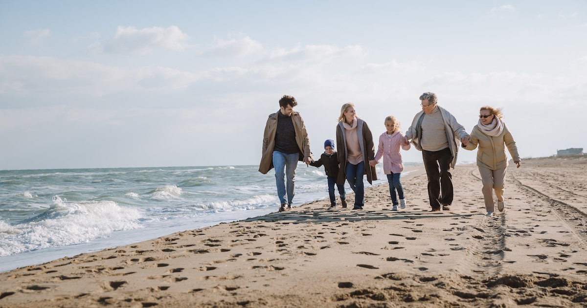 Build Your Family Bank With a 7702 Insurance Plan