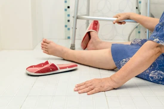Preventing Falls in the Elderly: 9 Proven Strategies for Safety