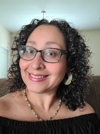 Embrace Imperfection to Elevate Your Podcast Game with Aeoliana Elliott