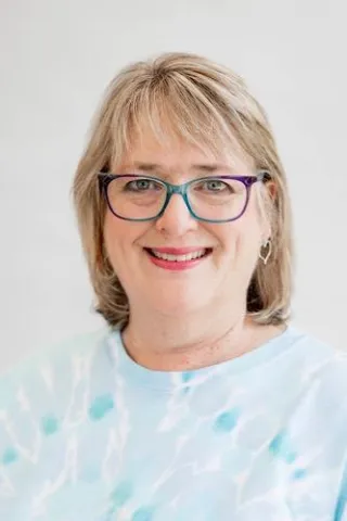 Unlock Your Intuition with Dimensional Drawing with Jenny McFadden