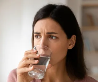 3 Everyday Habits That Sabotage Your Hormones (And What to Do Instead)