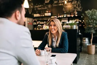 Online to In-Person: How to Have a Smooth First Meeting
