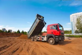 Dump Trailer Rentals: The Secret Weapon for Contractors & DIYers