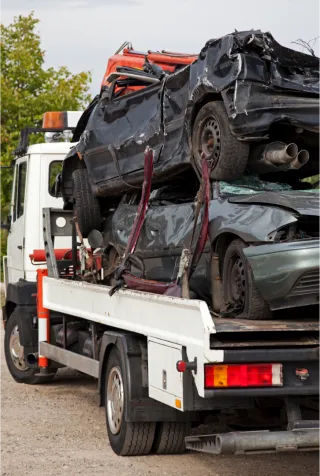 Towing Vs. DIY: When to Call in the Pros for Vehicle Assistance