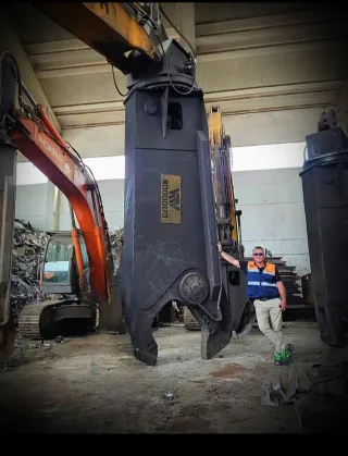 What Can the VMV Pile Driver Do for Dealers?