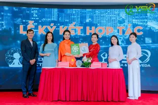 LỄ KÝ KẾT HỢP TÁC CHIẾN LƯỢC GIỮA HỌC VIỆN YOGA KIDS VIỆT NAM (GYS) VÀ HỌC VIỆN YOGA SỐNG KHỎE (YSK)