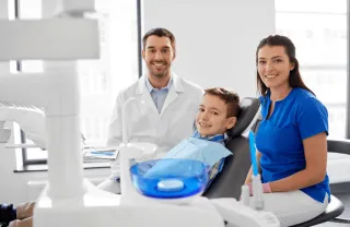 The Ultimate Guide to Getting Hired As a Dental Assistant and Achieving Your Career Goals