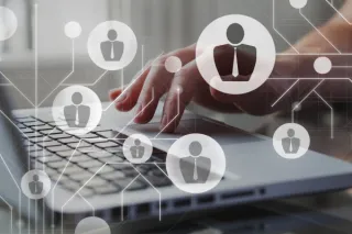 UAE Job Market 2025: Contract Hiring Surges as Oil & Gas and Infrastructure Projects Drive Talent Demand
