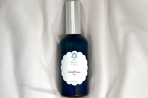The Secret to Radiant Skin: Unlocking the Power of GlowRenew Complexion Mist