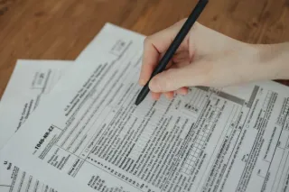 8 Tips to Keep Your Medicare Documents Organized and Secure