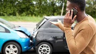 What Is the First Thing You Should Do in a Car Accident?