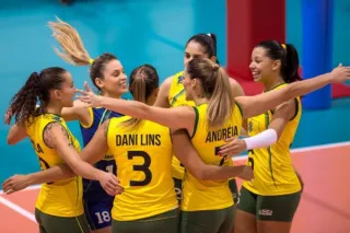 Volleyball and Teamwork: The Power of Collaboration on and Off the Court