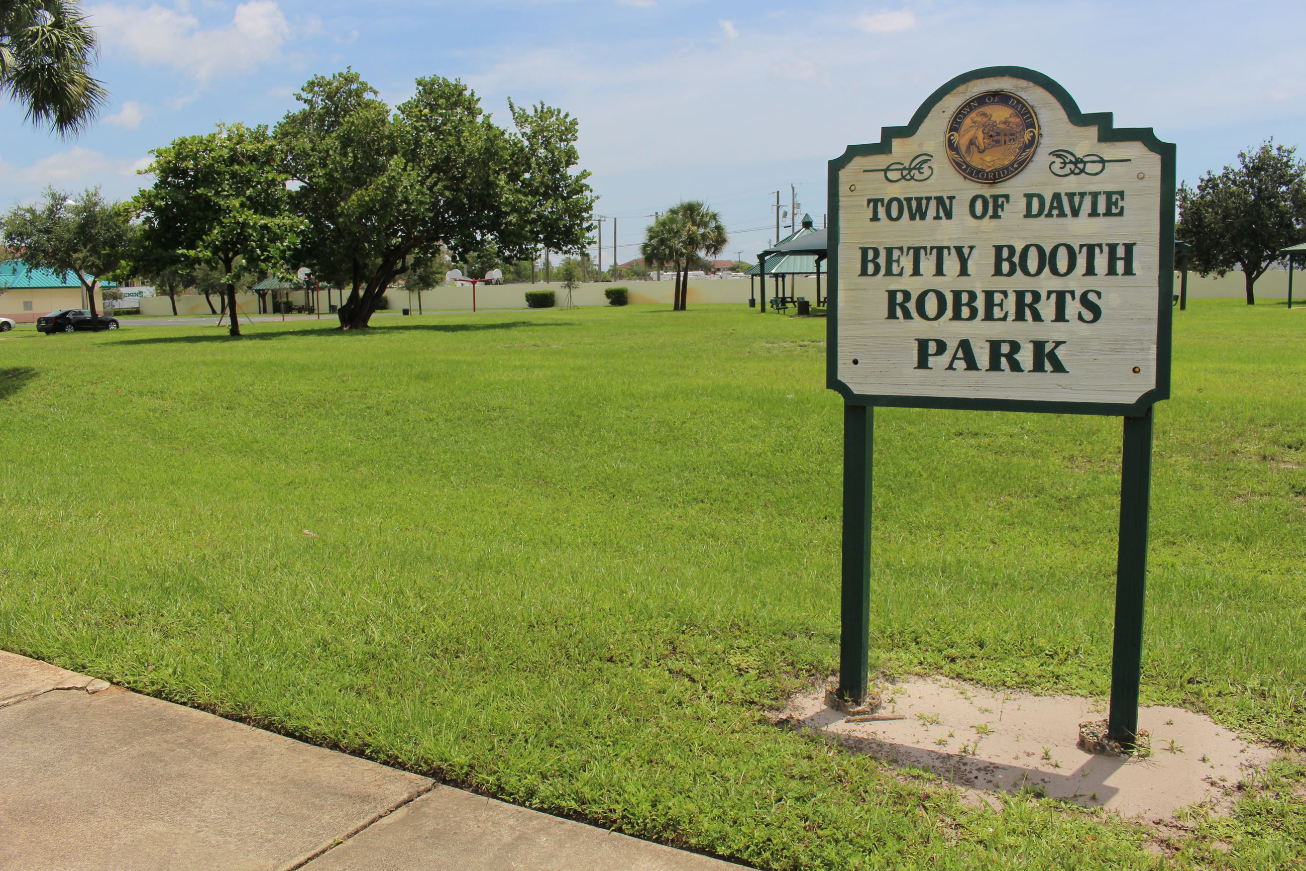 🌳 Fun in the Sun at Betty Booth Roberts Park | Coral Springs, FL