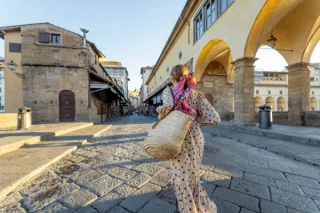 ✈️ Is It Safe to Travel Solo? Practical Wisdom for Women Over 50