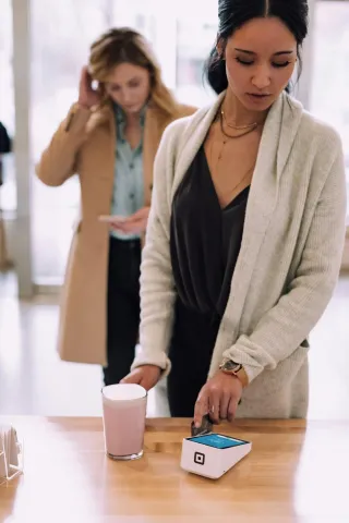 Women Don't Struggle with Money