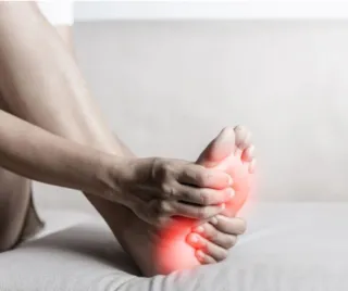 The Early Warning Signs of Neuropathy Most People Miss