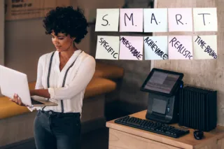 Goal Setting for Virtual Assistants: Strategies for Achieving Personal and Professional Growth