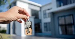 First-Time Homebuyer Guide: Tips for Purchasing Your First Home